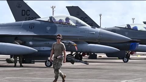 U.S. F-16 Fighter Jet Shows Power During High-Alert Operation (Venezuela)