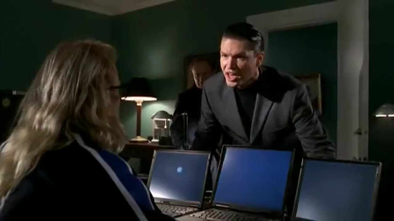 The Lone Gunmen E02 Bond, Jimmy Bond