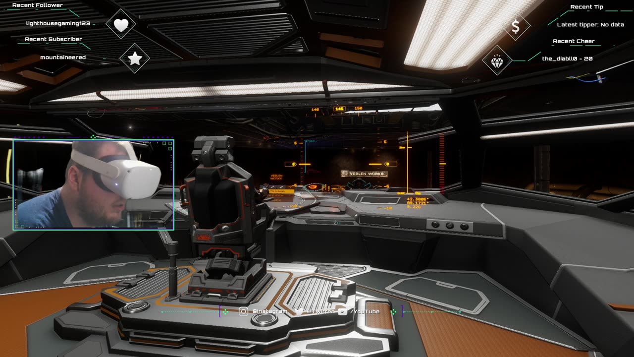 Let's play elite dangerous