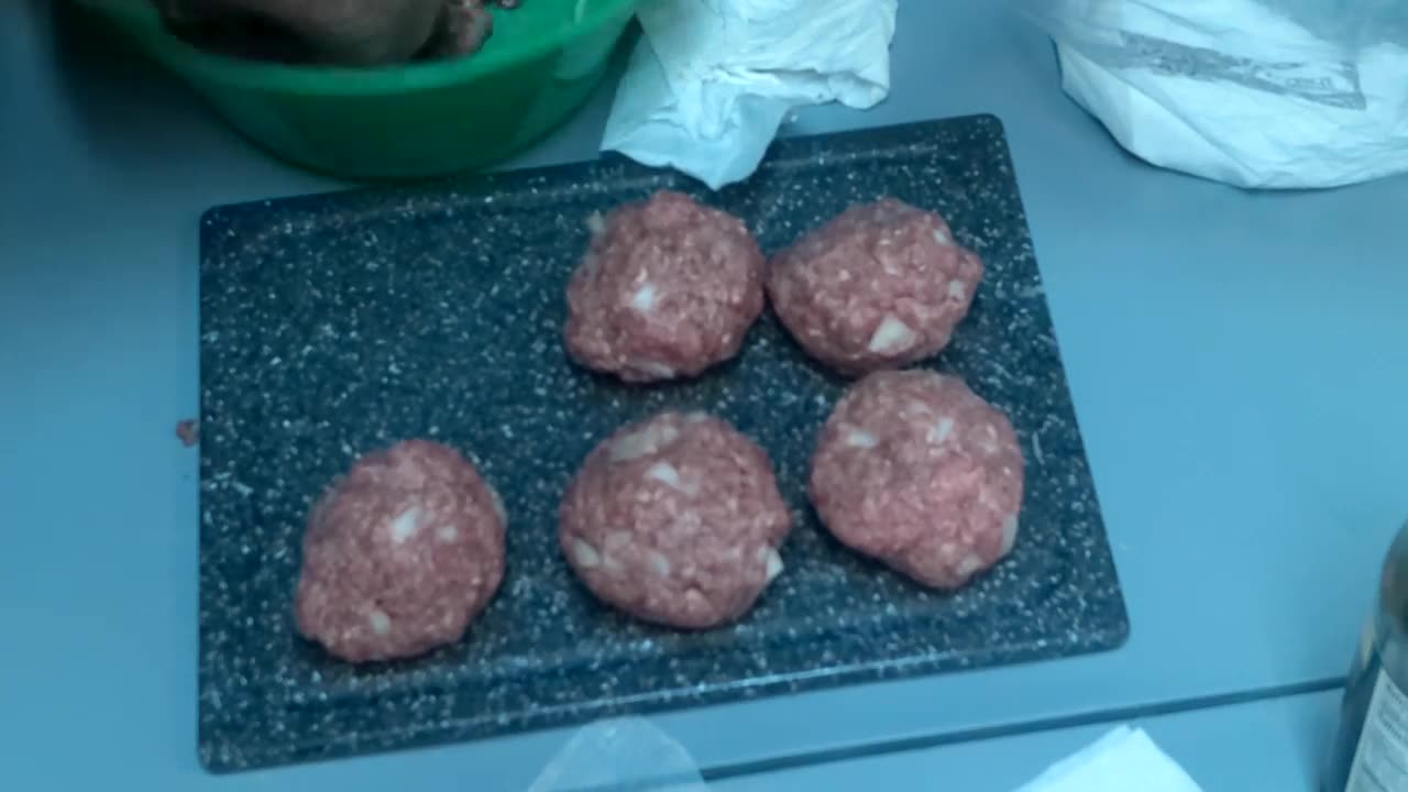 Bacon Cheese Burgers On The Kettle Grill