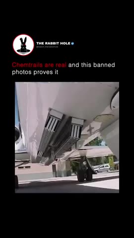 Chemtrails are real and this banned photos proves it