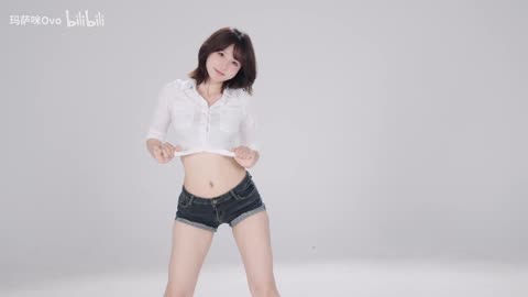 Korean girl sexy dancing in livestreaming 🩰 #BeutifulGirl