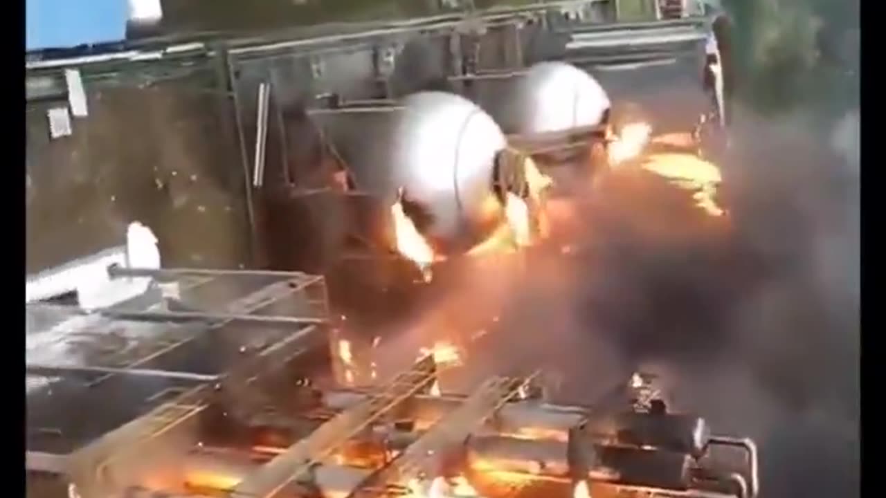 Breaking: ईरान की हायपर सोनिक मिसाइल डायरेक्ट हिट पावर स्टेशन.!