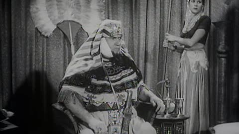 E111. Mummy's Dummies - Shemp Howard Era - 1948