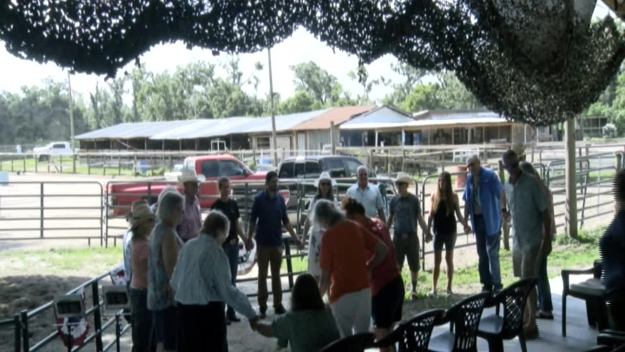 Skipper Calder & Cowboy-up Ministry bring horse training with a message at 11am.