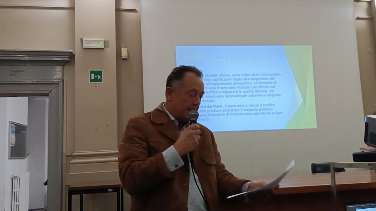 MILANO? Non è più lei - La Milano romantica scompare sotto i grattacieli - 6 intervento