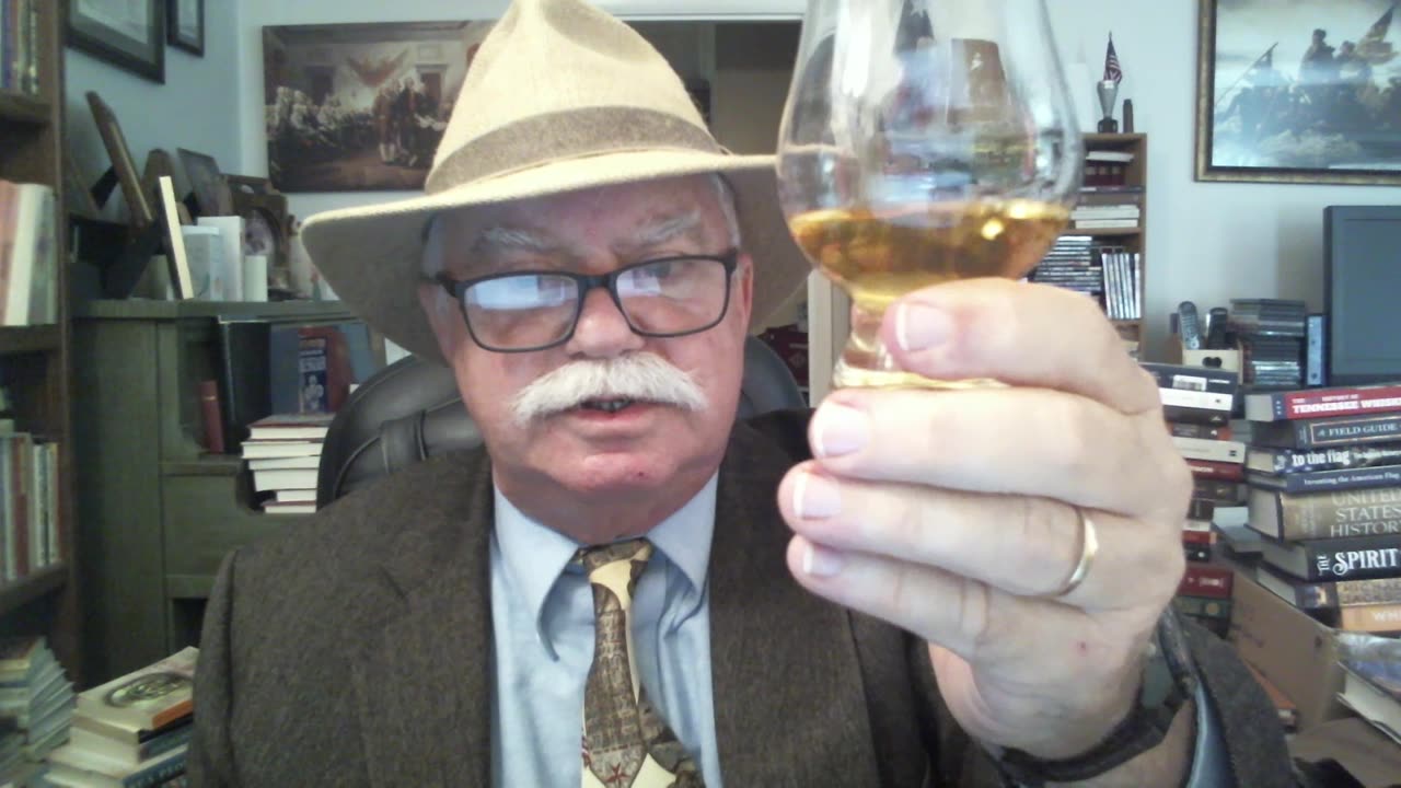 Ballantine's Finest Blended Scotch Reviews#18
