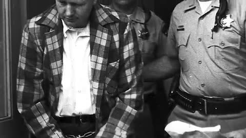 Criminal Psychologist Explains The Sick Mind Of Ed Gein