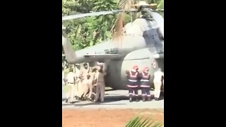 Helicóptero con la presidenta india queda atascado en brea recién puesta