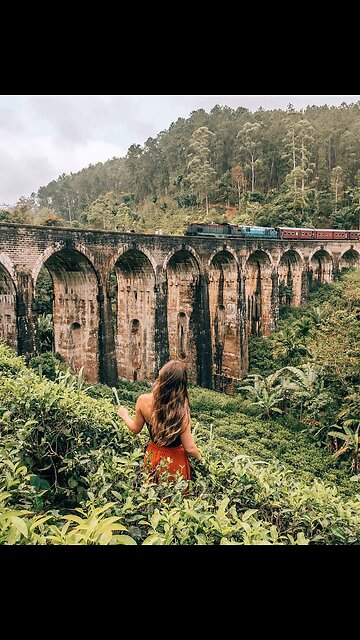 Visit the Iconic Nine Arches Bridge💛❤