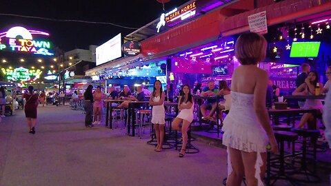 Can You Guess What’s Inside These Neon Shops?