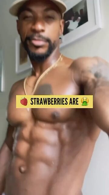 Strawberries Need A Deep Clean