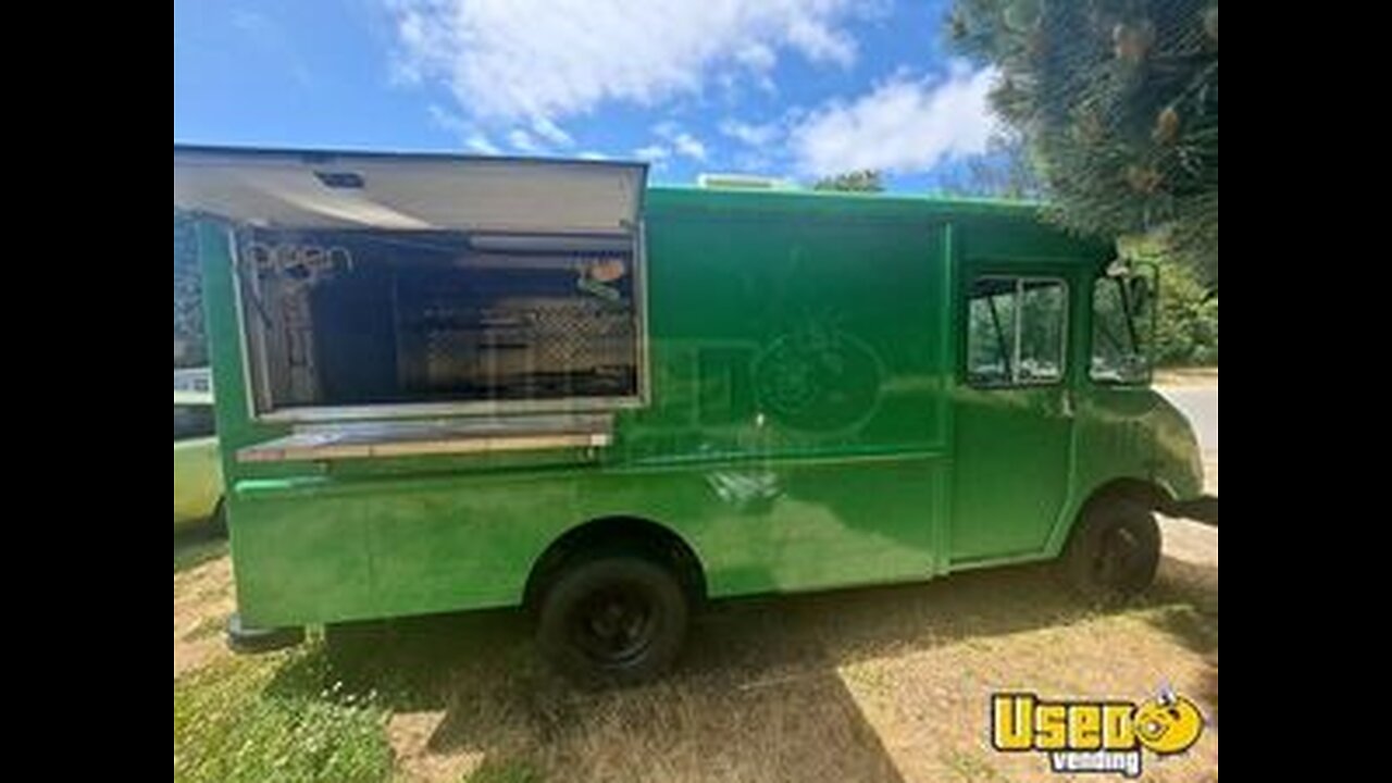 Clean - Chevrolet P30 All-Purpose Food Truck Professional Mobile Food Unit for Sale in Washington!