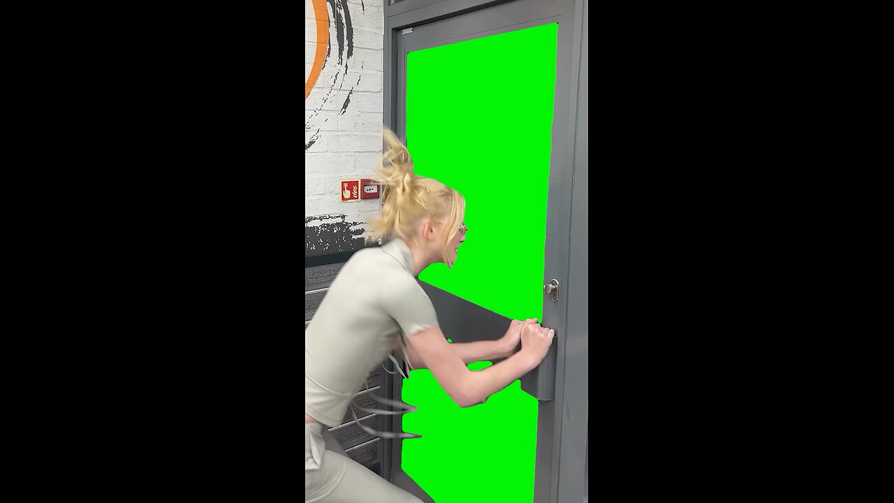 Let Me In | Green Screen