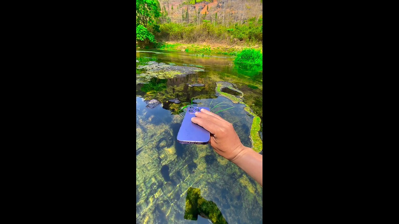 cold water camera test iphone 15 pro