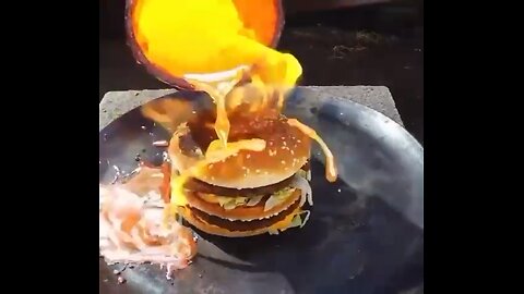 😱 They poured molten metal on a Big Mac… This is what happened