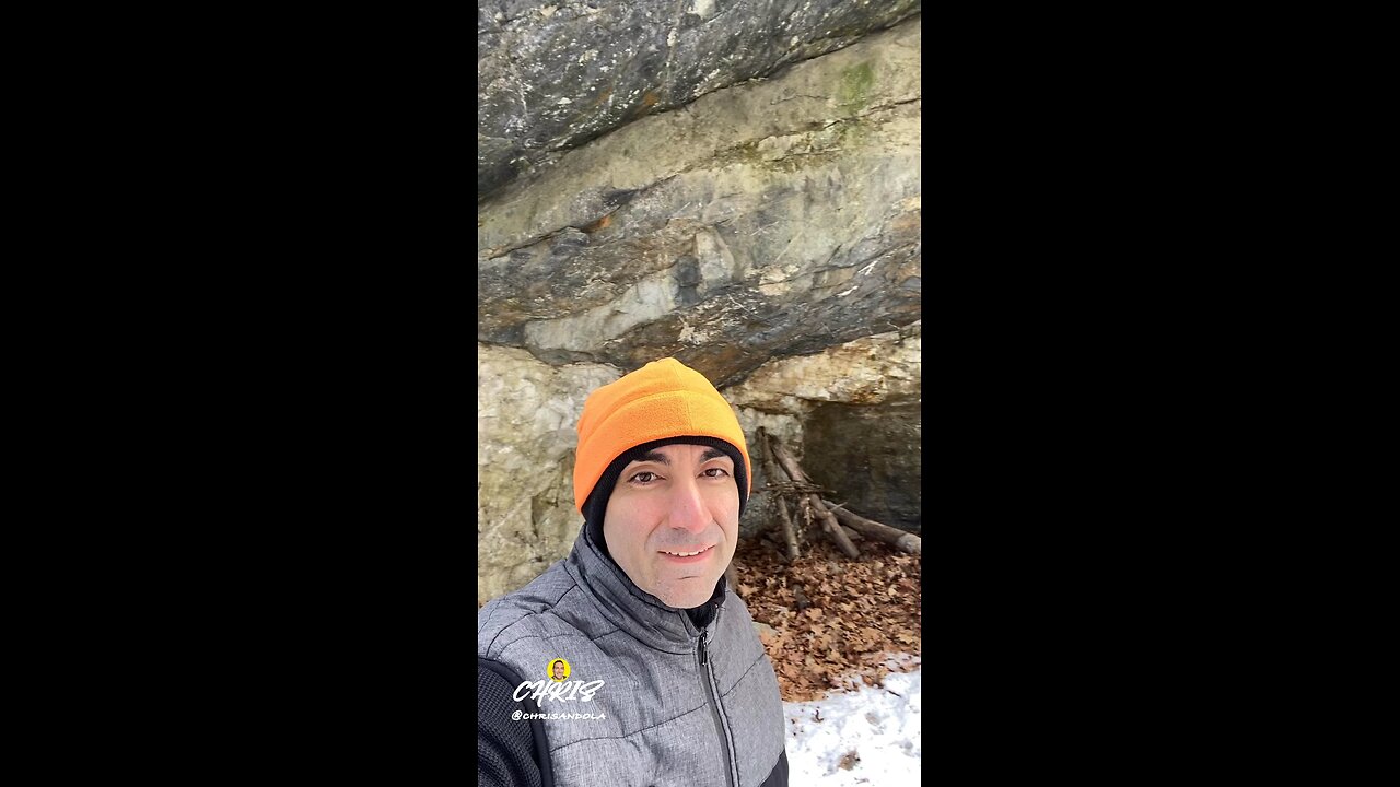 FOUND AN OLD QUARTZ MINE!