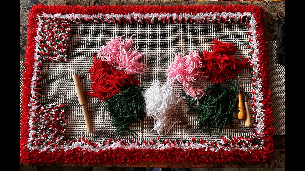 How to use a yarn cutting tool for latch hook