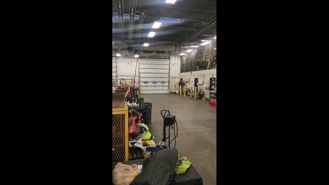 Traxxas Wide Maxx Slash Indoor Drifting