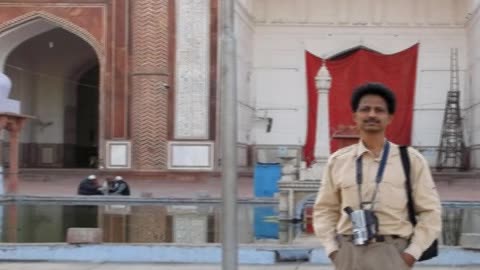 Jamma Masjid Agra | The Grand Friday Mosque of the Mughal Era