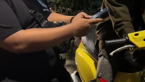 Nyewa vespa selama seminggu tidak ada kabar dan akhirnya ketemu di jalan.