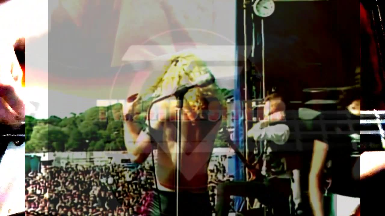 Twisted Sister - Live At Reading 1982 (FULL CONCERT) (480p)