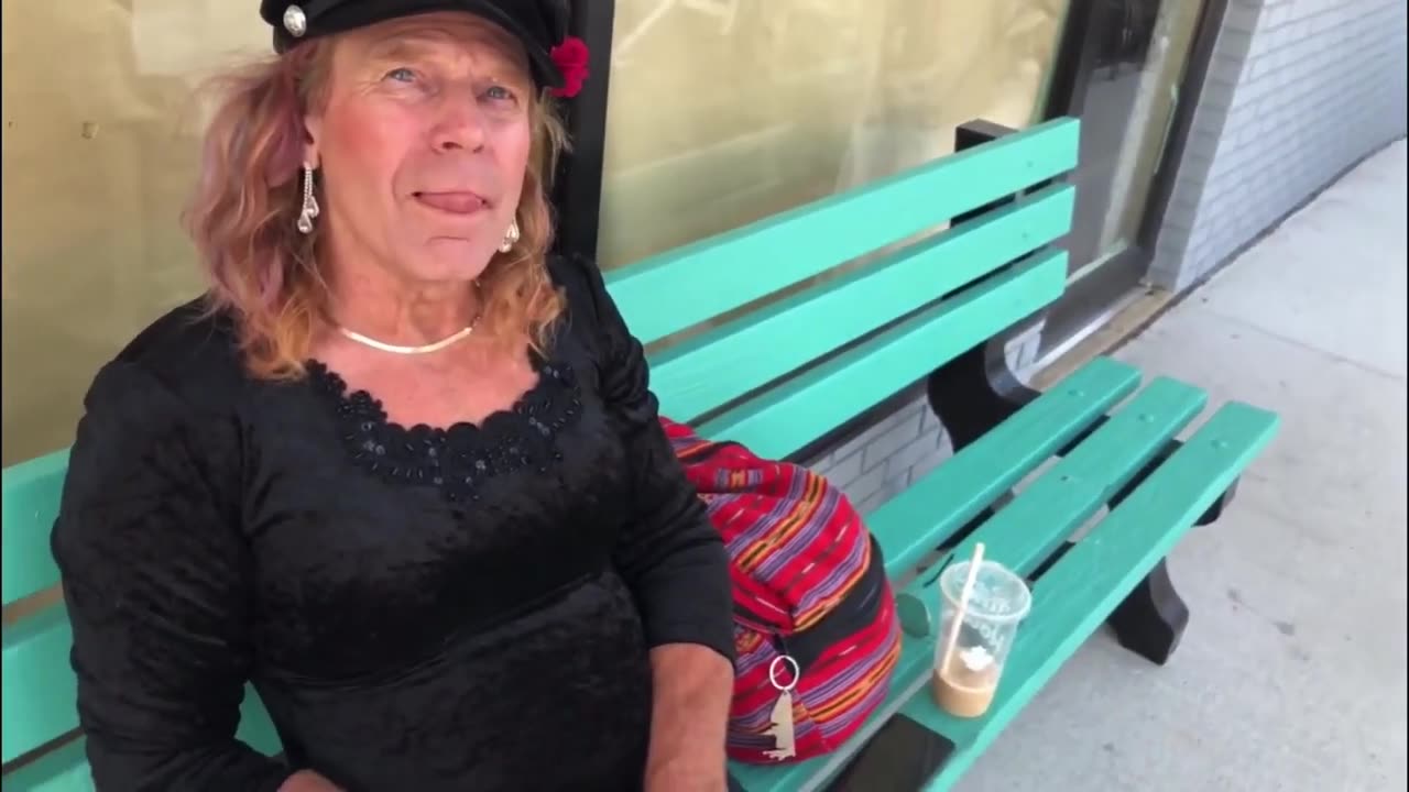Crossdressing Predator gets confronted by Justin Payne and Predator Poachers Toronto