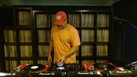 Vinyl Sessions with Wil Milton 9.4.25