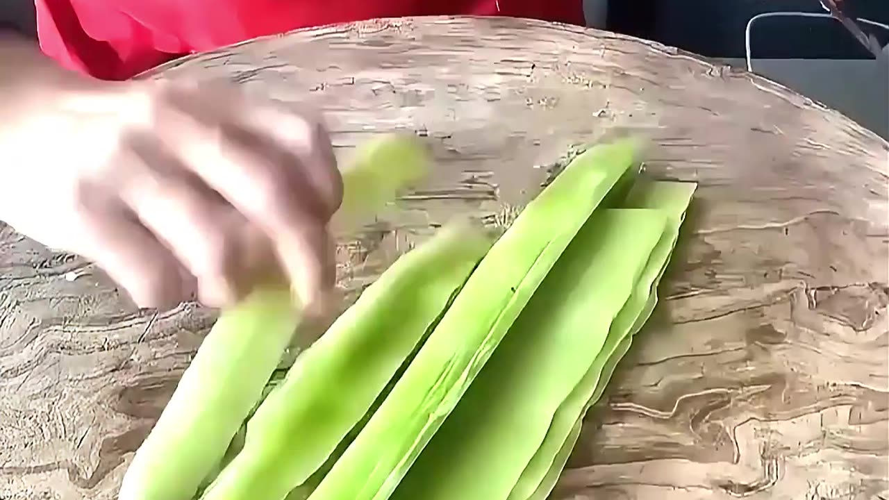 The correct way to cut vegetables #life #lifetips #lifehacks