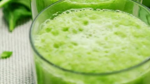 Spinach: The Green Fuel for Brain, Heart & Muscle Power! #easynutrition