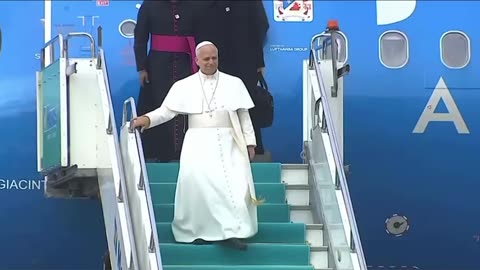 Pope Leo XIV lands in Ankara, beginning his first foreign trip since becoming Pope,