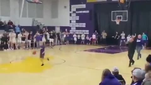 This kid had to make 4 shots in 25 seconds to win $10k Embedded video