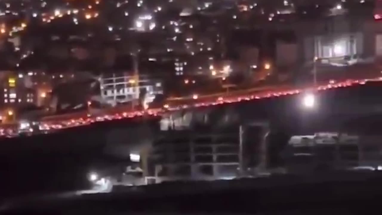 Mass evacuation in Tehran