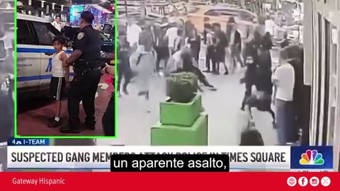 Mob of illegal alien teens suspected Tren de Aragua members attack NYPD officers in Times Square