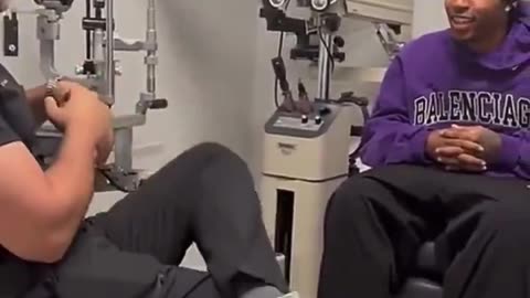 FaZe Silky Successfully Undergoes LASIK Eye Surgery
			