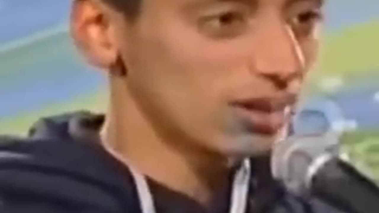 Must Watch: Singing laughing meme..(final attempt)#shorts #laughtrip #laughing