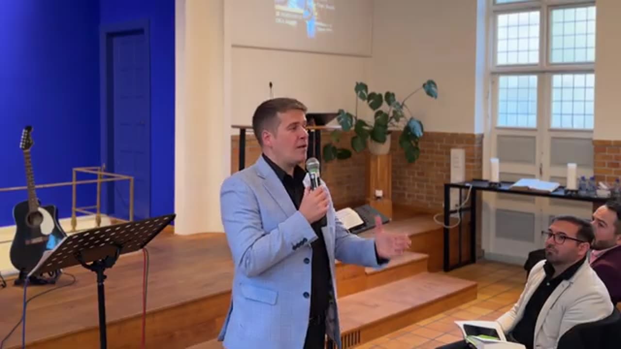 Pastorul Cristi Boariu 🇩🇰