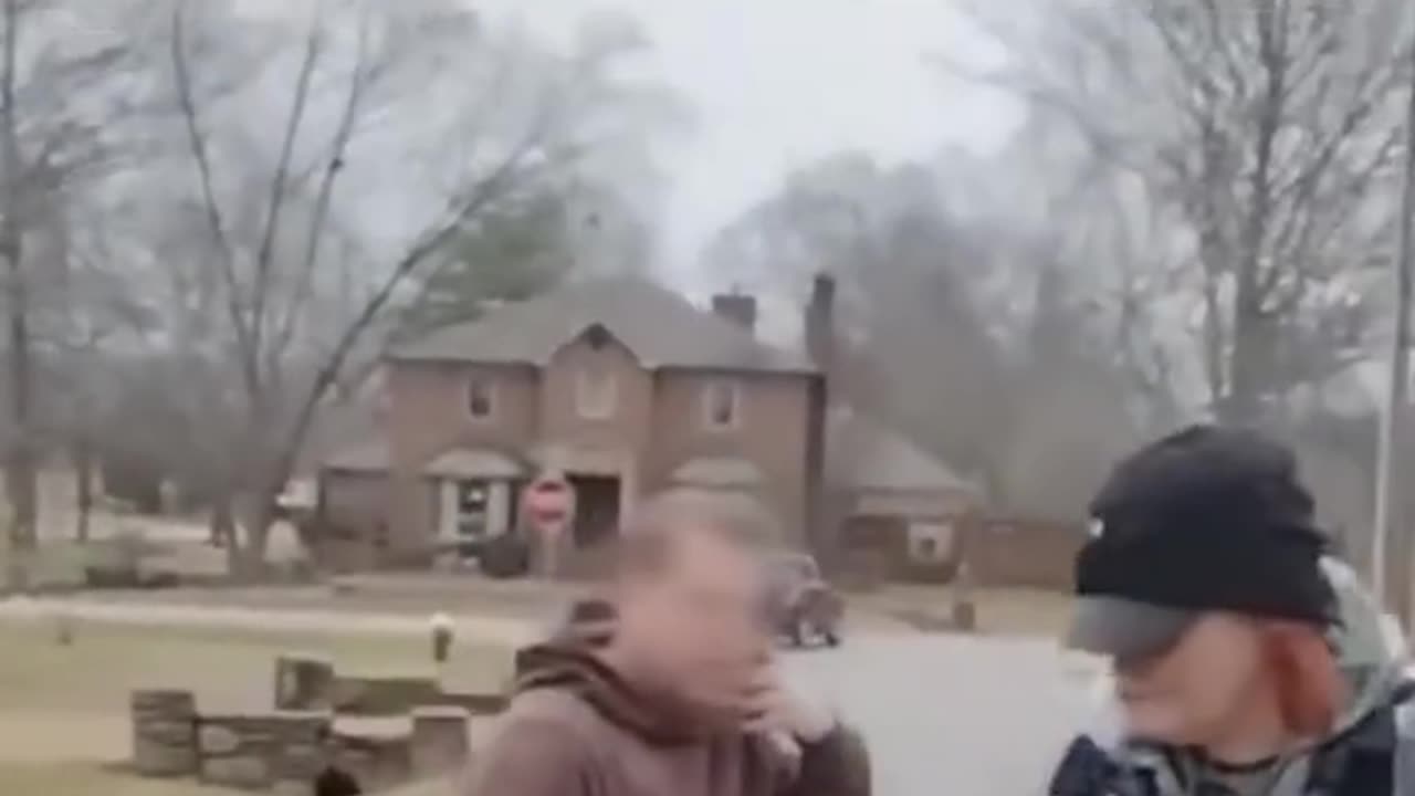 BREAKING NEWS A boy returned a wallet, only to be sued for $3,000 by its owner