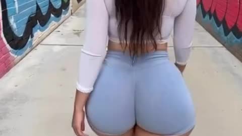 🍑 You Following? 💯🔥