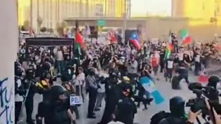 ICE protesters storm federal building in LA