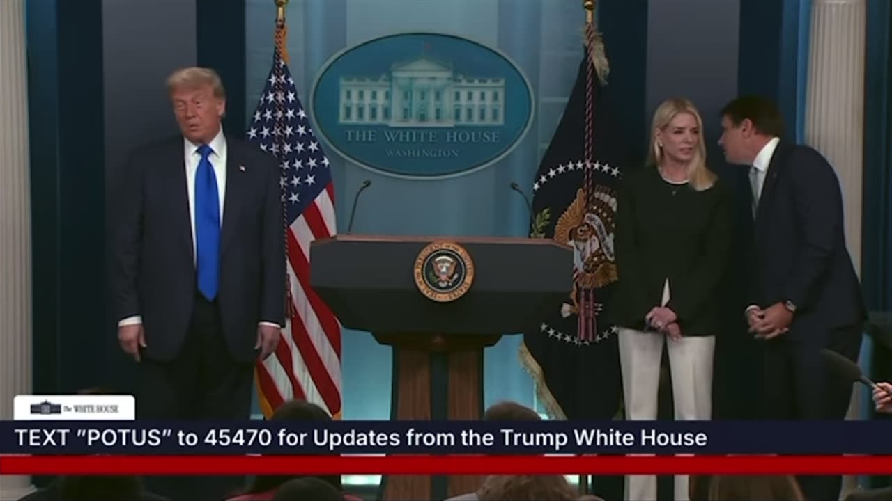 Cameraman Shouts Trump 2028 as Trump Asked About Zero Border Crossings in May