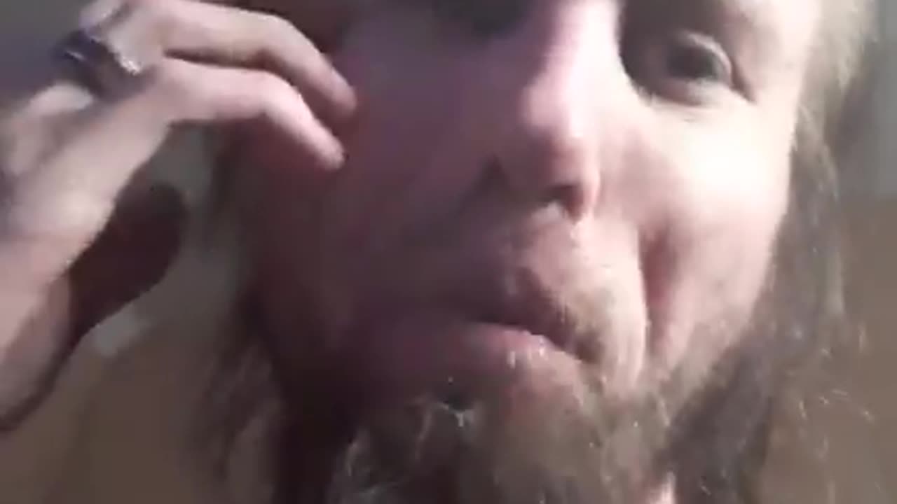 Cyraxx live on FB. "I'm talking to kids". 7/1/2025.