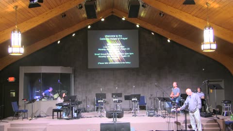 MATT HENRY AND EMILY MICHAEL | 4-16-25 WORSHIP WEDNESDAY LIVE | CARRIAGE HOUSE WORSHIP