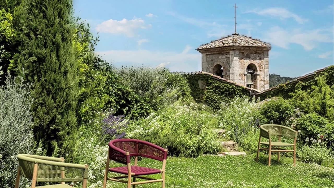 🌈Immerse yourself in nature without leaving your backyard. 🌹