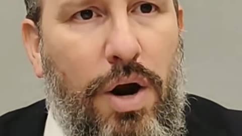 76 - Serving Others: The Key to Divine Connection [Rabbi Aryeh Wolbe]
