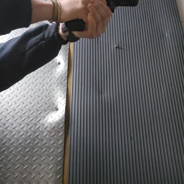 GLOCK 17 GEN 5 (THE SIGHTS ARE OFF)