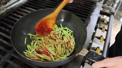 A Unique Noodle Found Only in Wonju?! 40-Year-Old Grandma’s Noodle Shop