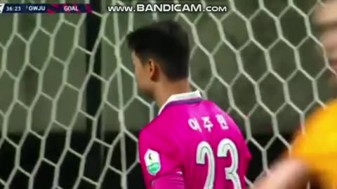 Jasir Asani shënon gol
