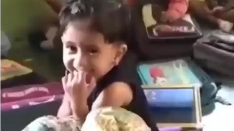 Breaking News: Little Girl Enters Sleep Zone Mid-Class! 📚🚨