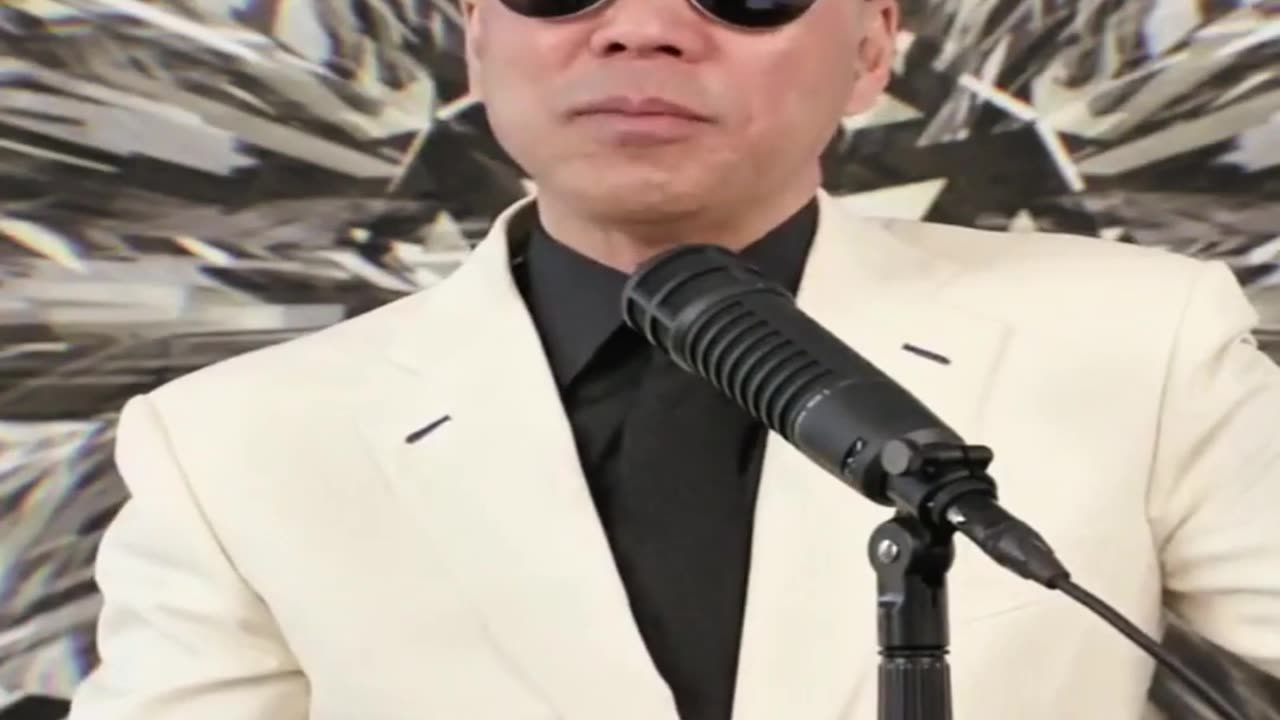 20220424文贵先生直播: #美国3派:1. 民主党,很多人是好的,极左派骨子里崇拜马克思主义;2. 共和党,极右派是利己主义;3. #华尔街派(金钱派),可决定任何右派、左派